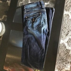 HUDSON supermodel signature size 26